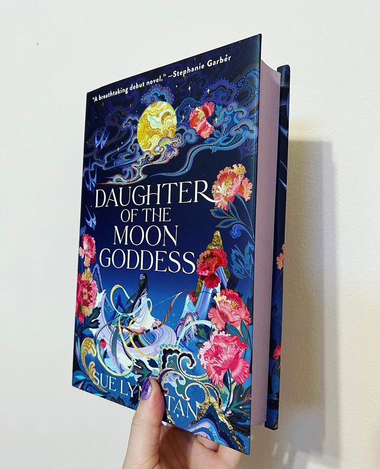 Daughter of the moon goddess (special edition)