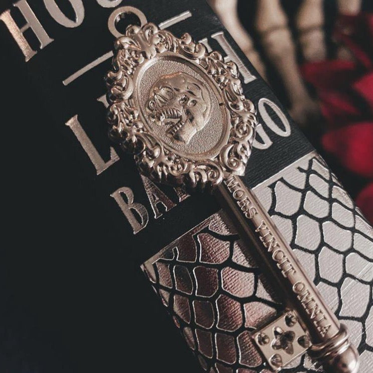 Curio of Key # 9: Ninth H0use